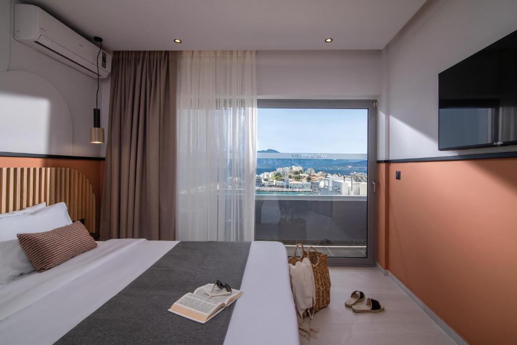 Mistral Bay Hotel — Hotel rooms in Ammoudara (Agios Nikolaos)