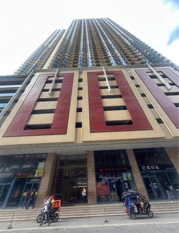 Grand Riviera Suites, Manila