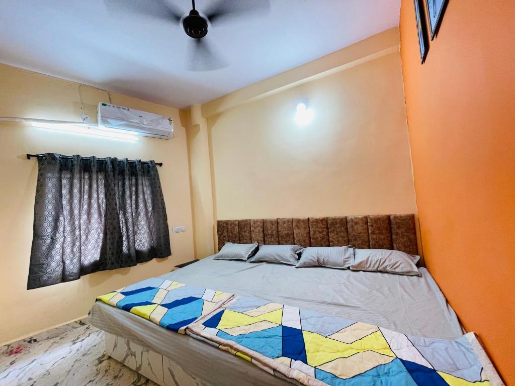 Advik Palace, Udždžain