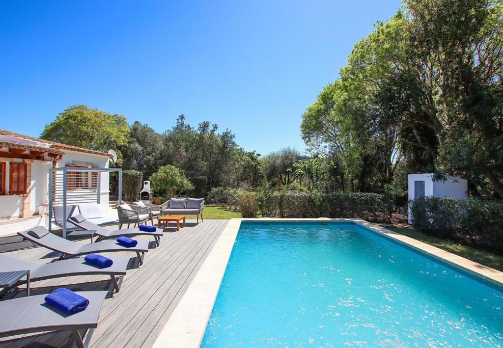 Relax just outside Pollensa recently renovated by Renthousing - 4