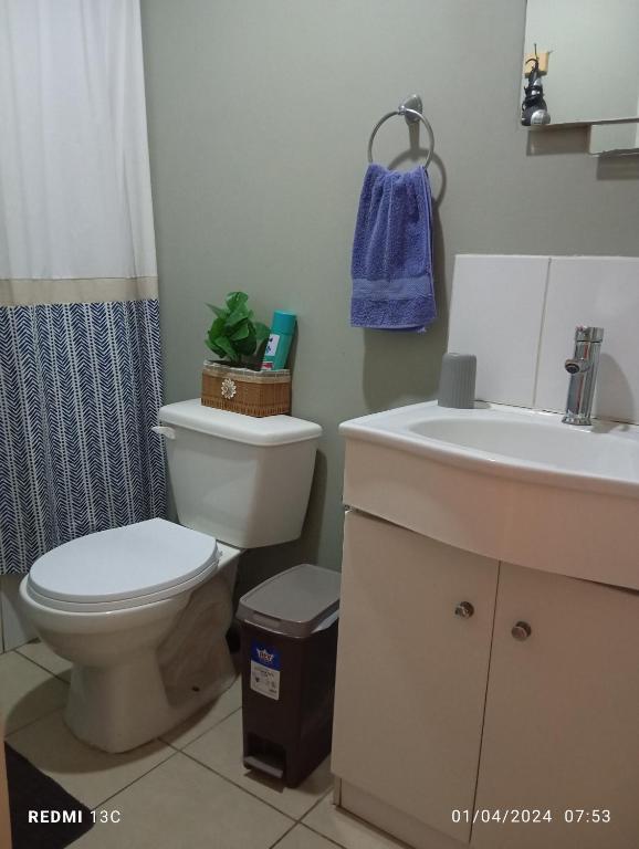 Hostal JV QUILLOTA AMOBLADA - 5