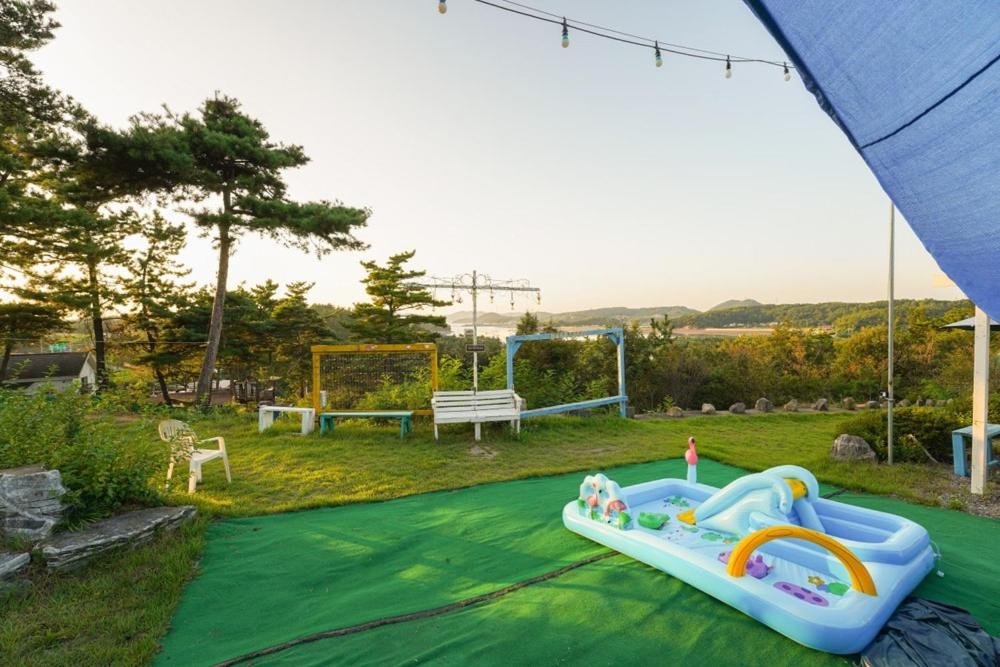 Taean  Haeyang Jungwon Pension