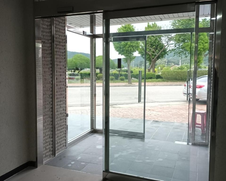 거진 호텔 전경