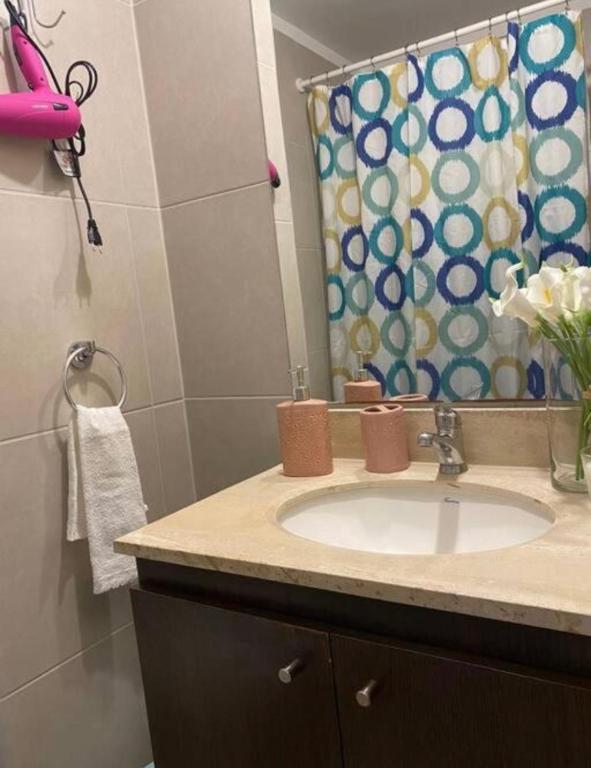 Preciosa Instalación de 2 Hab+2Baños y estacionamiento - 4