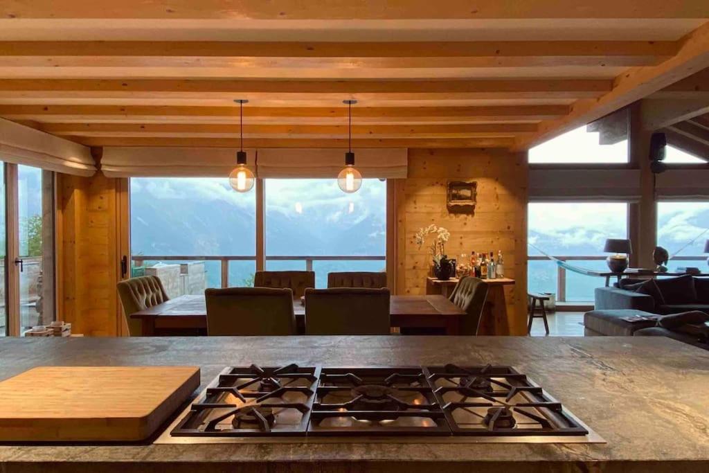 Chalet VG stunning view, Sauna & Jacuzzi by Jolidi - 3