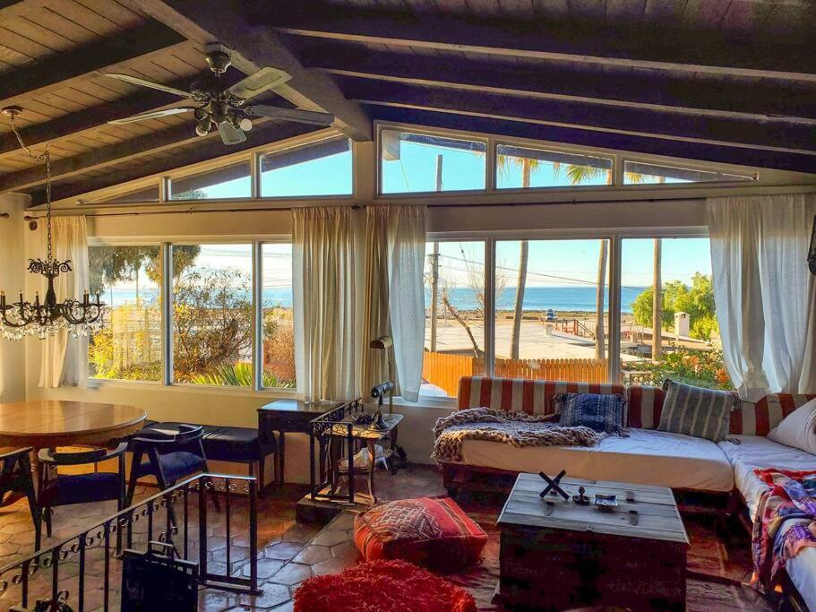 Inviting & Elegant Beach House, San Miguel