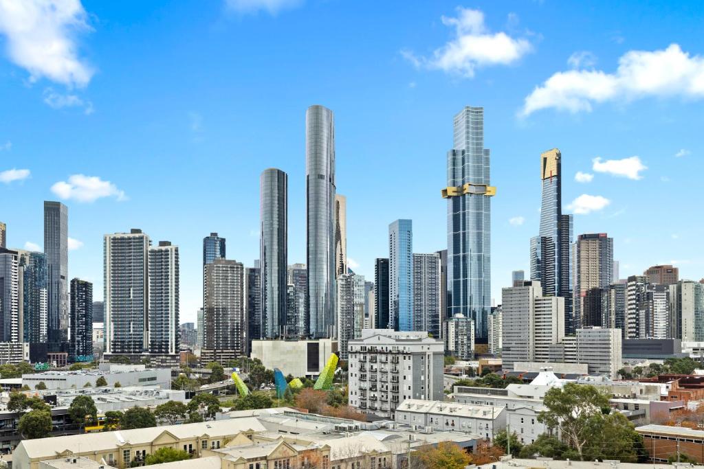 Complete Host Sunday Apartments, Melbourne