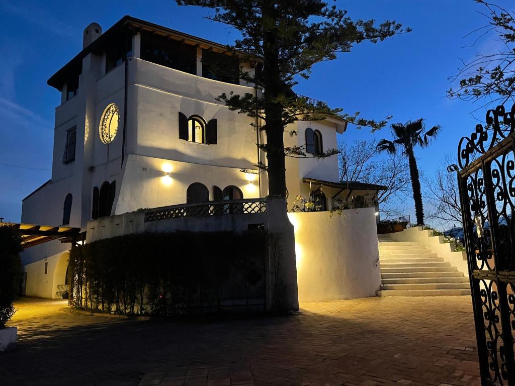 John Sea Suites - 3