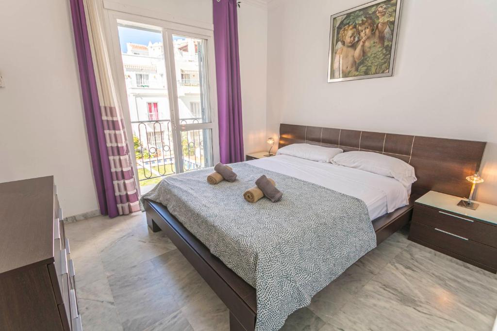 Canovas Nerja - Casa adosada con piscina Los Huertos 3 - 4