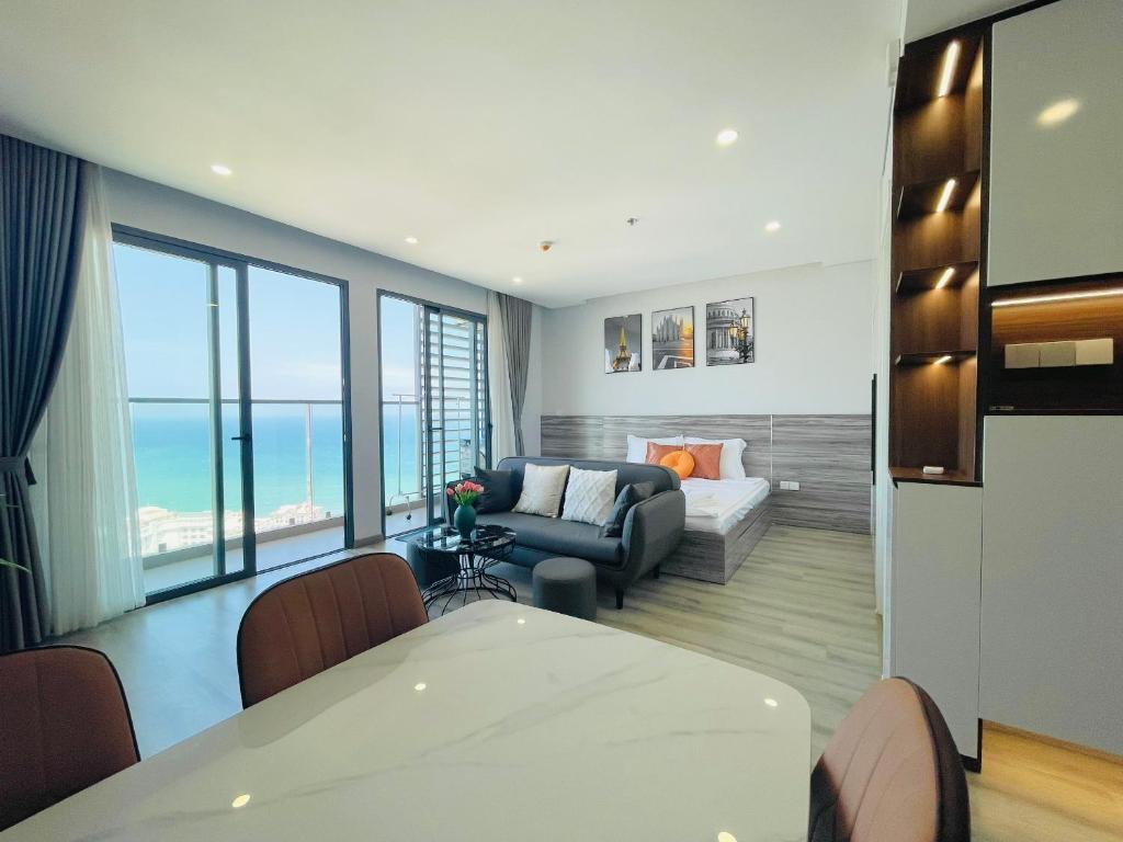 Luxury Apt Ocean View Marina Suites