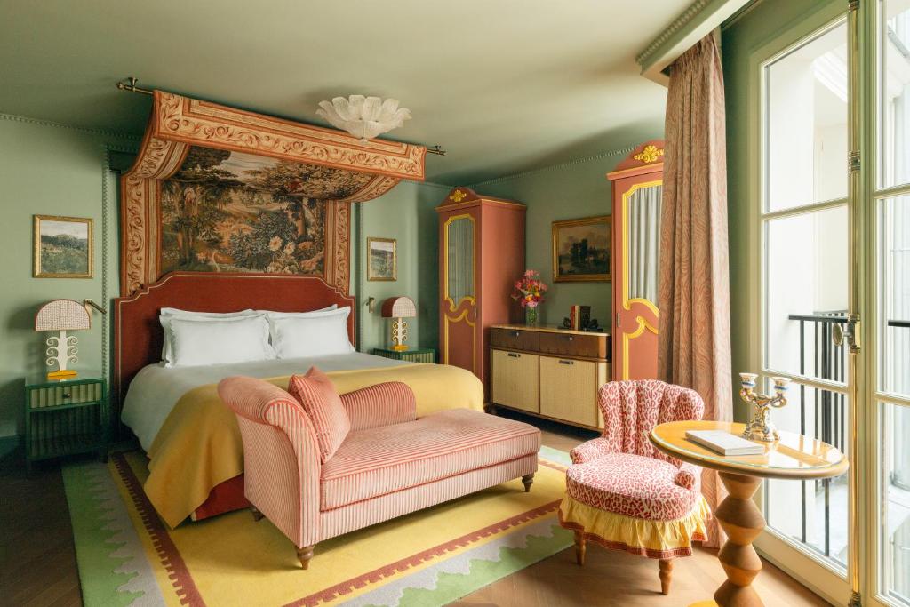 Paris Le Grand Mazarin Additional