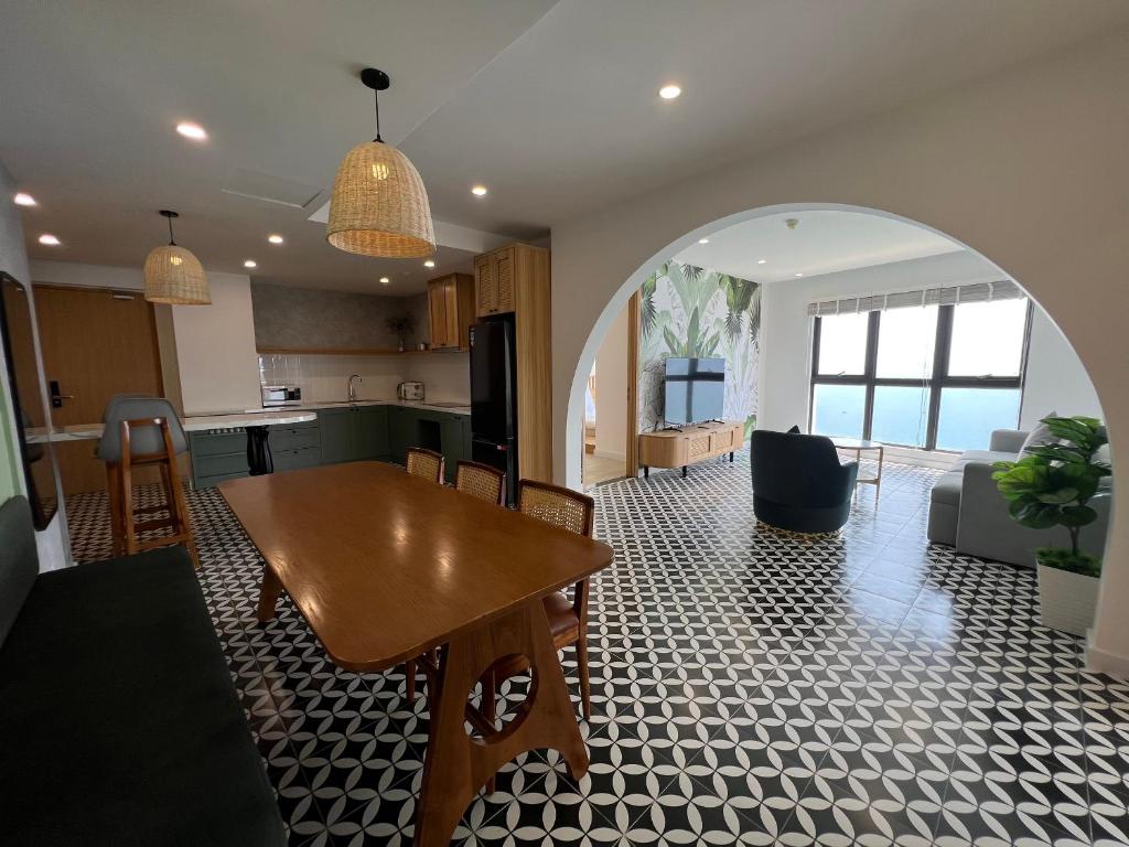 HAPPY APARTMENT