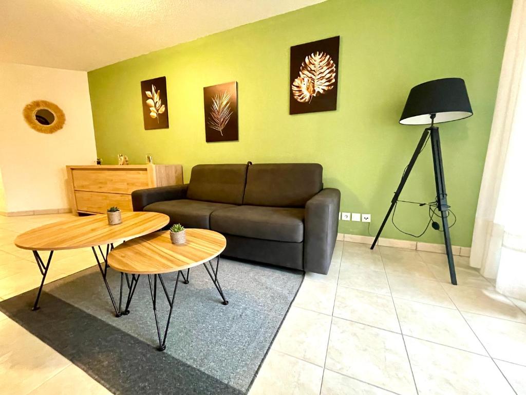 Royal Plazza, beau T2 centre ville, parking - 1