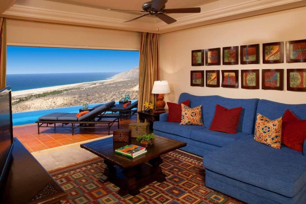 Astonishing 3BR Villa Magic View in Cabo San Lucas - 2