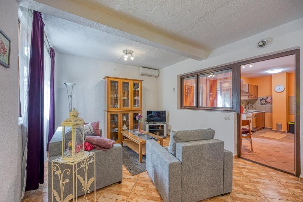 Pleasure Apartment, Poreč