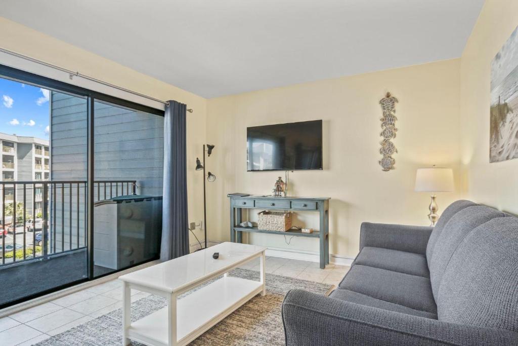 Myrtle Beach Resort B327, Myrtle Beach