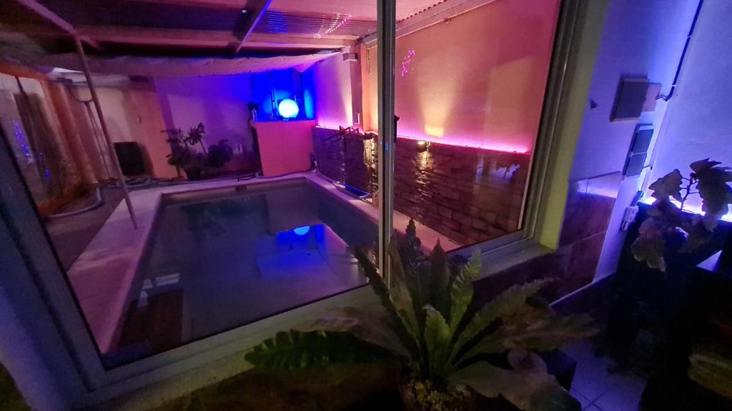 Casa Tesla Pileta Climatizada a 20 minutos del Filo Serrano y del Aeropuerto - 2