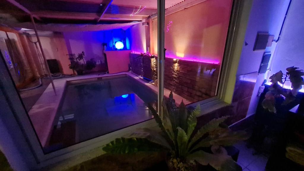 Casa Tesla Pileta Climatizada a 20 minutos del Filo Serrano y del Aeropuerto - 1