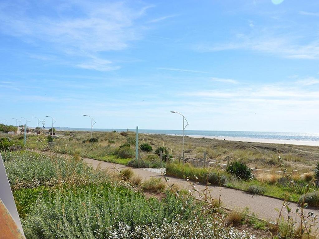 Appartement Confortable avec Balcon - Saint Jean de Monts - FR-1-323-532 - 2