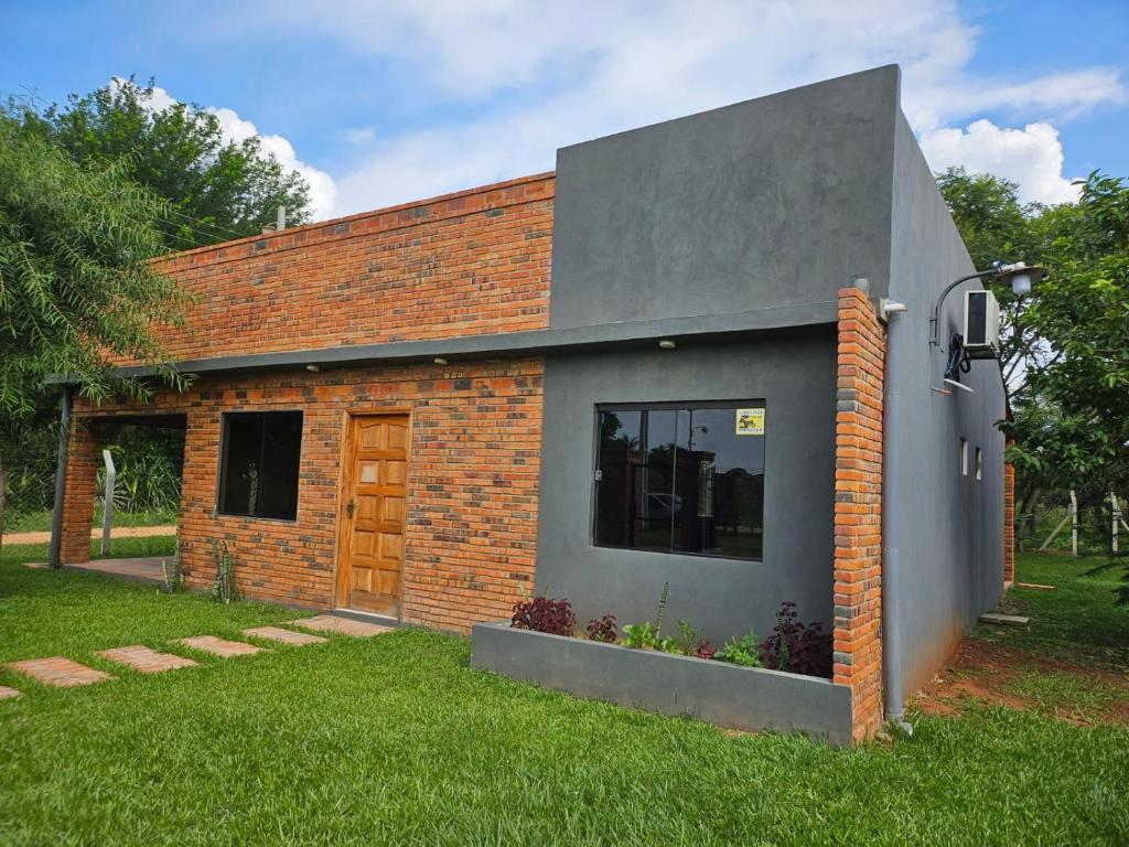 HERMOSA CASA DE 3 DORMITORIOS - 1