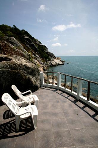 Surrounding environment, Lighthouse Bungalows in Ko Pha-ngan