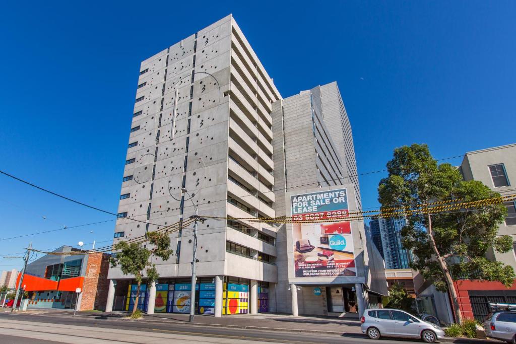 Complete Host Guild Apartments, Melbourne