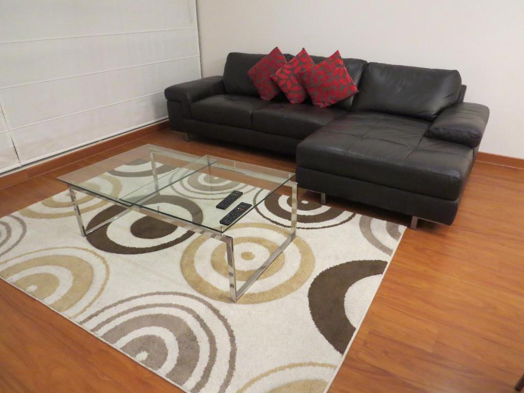 Spacious Apartment in Miraflores - 3