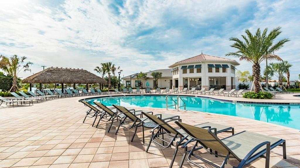 4801 ML - Ideal Retreat Townhome Oasis with Pool 전경