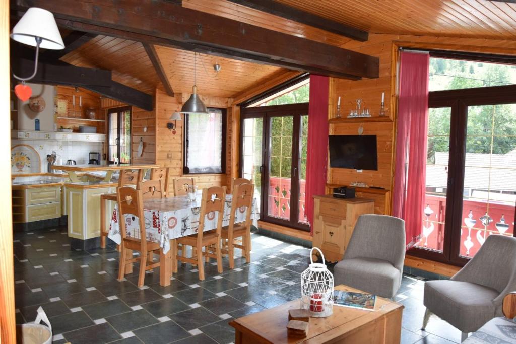 Maison de style chalet individuelle Le Rouge Feigne à La Bresse - 5