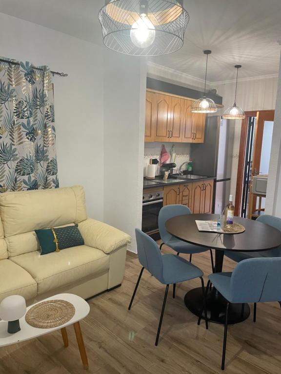Lovely Holiday Home Santa Pola,Gran Alacant - 3
