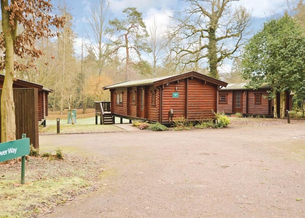 Whitemead Forest Park