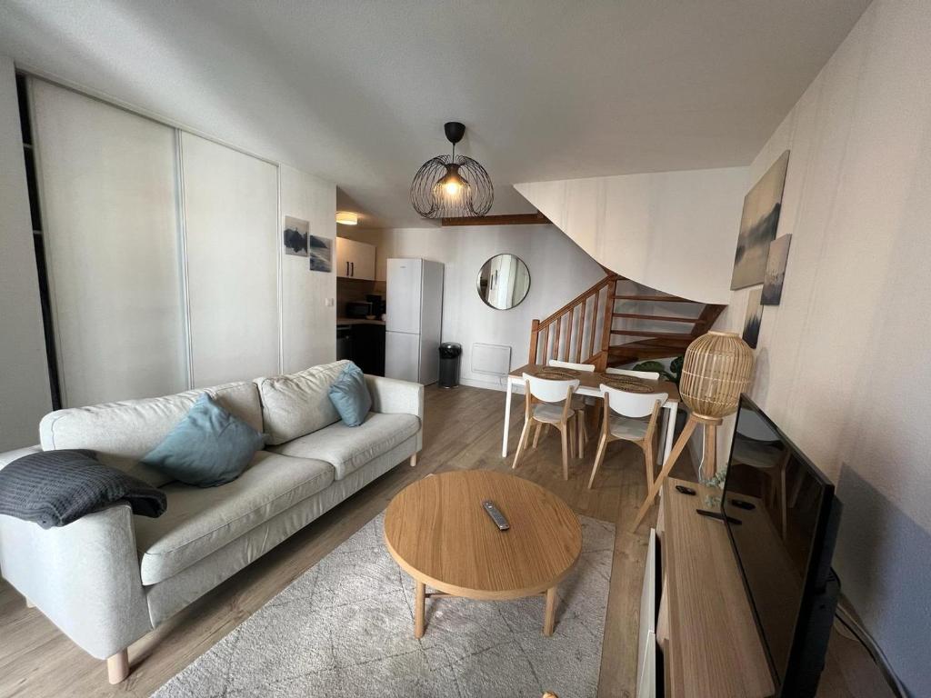 Beau T3 - Stationnement privé - 4