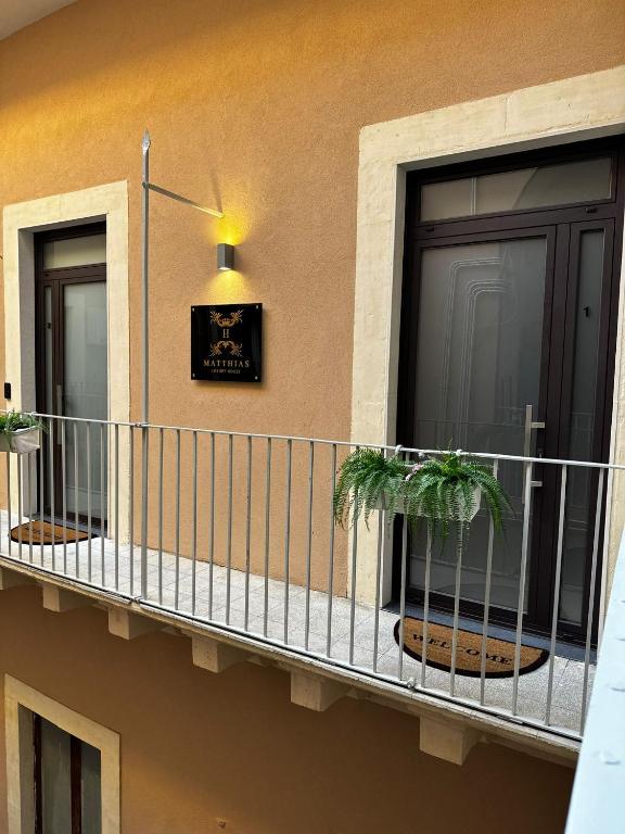 Matthias Luxury House - 2