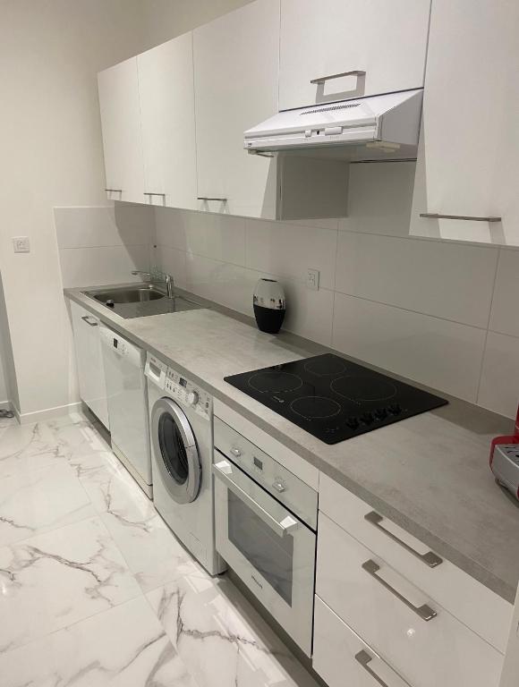 Appartement 3 pièces rénové - 3