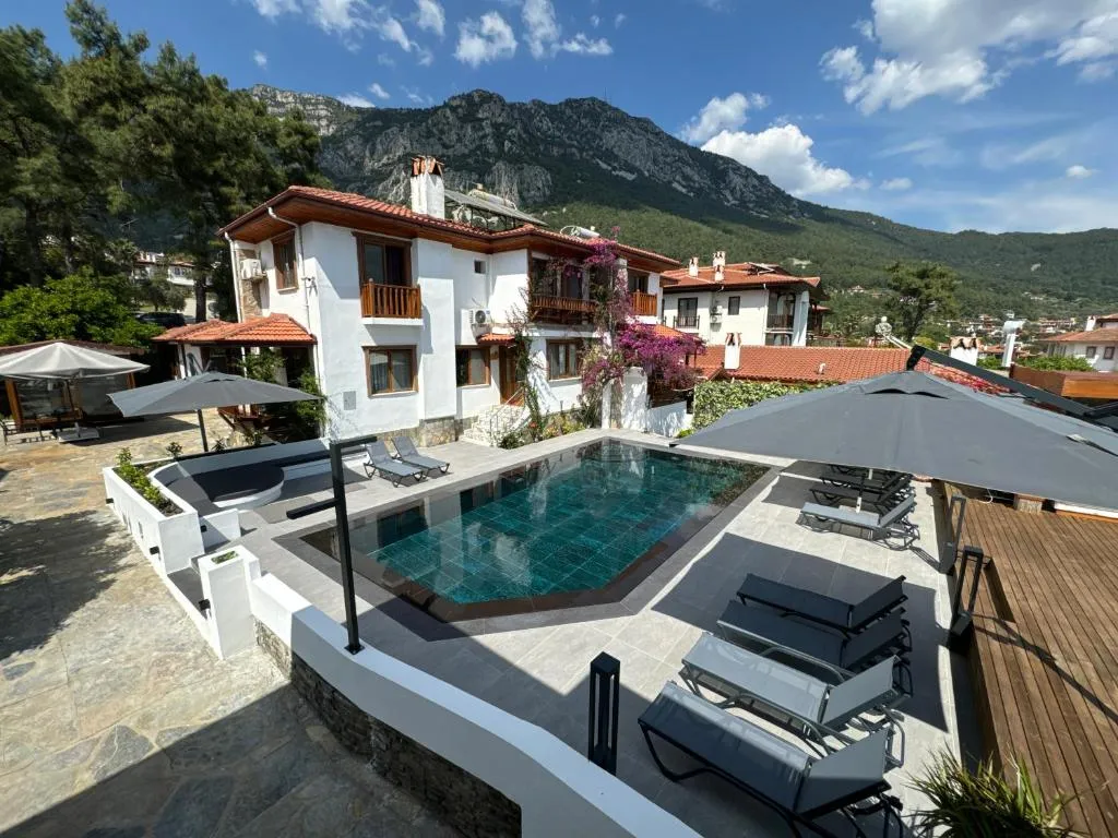 Tomsan Suites & Villas Akyaka, hotel in Akyaka