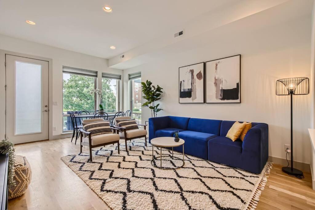 Upscale Townhome w/ Stunning Rooftop Views, Denver