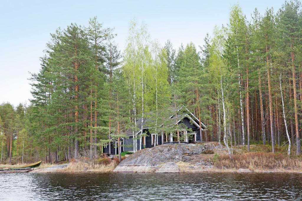 Mökki Aapola, Puumala