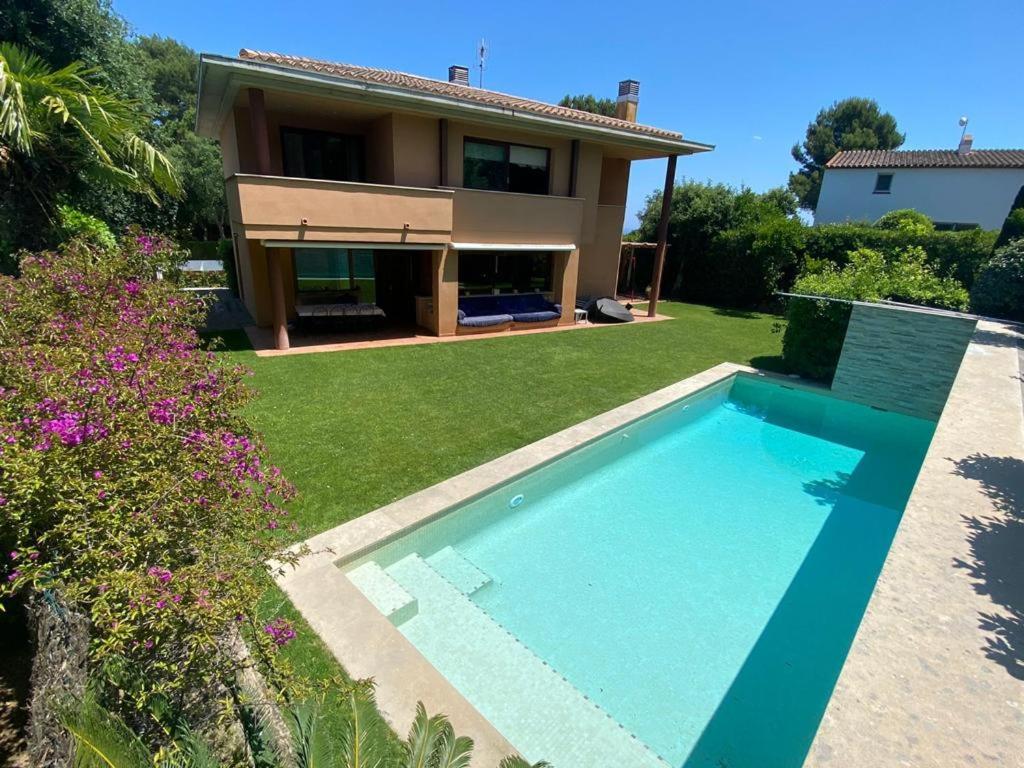 519 - Casa Miranda, Calella de Palafrugell