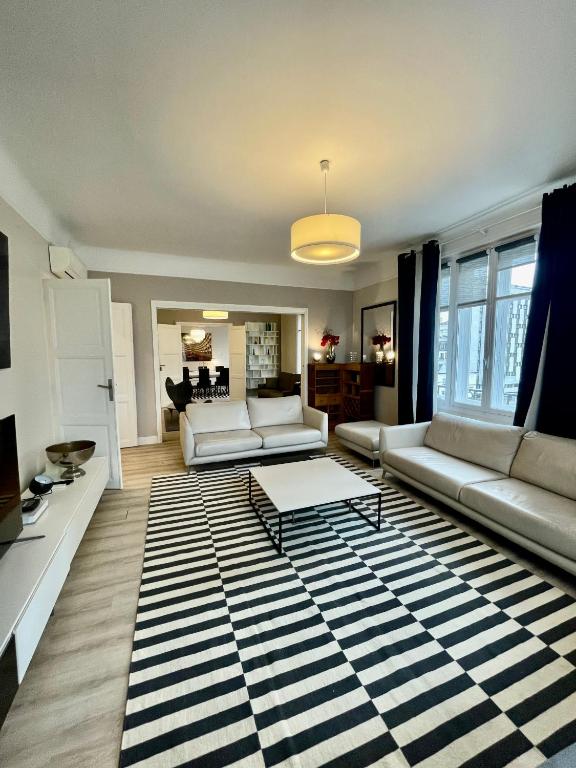 Luxury apartment Times Square district - 3