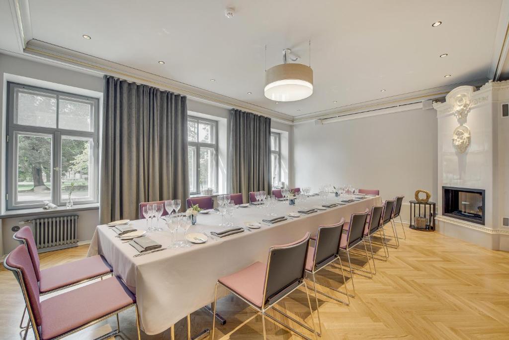 Meeting room / ballrooms