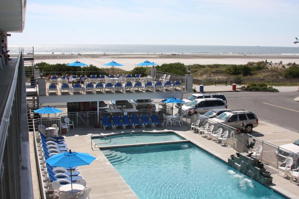 Fleur de Lis Beach Motel photo