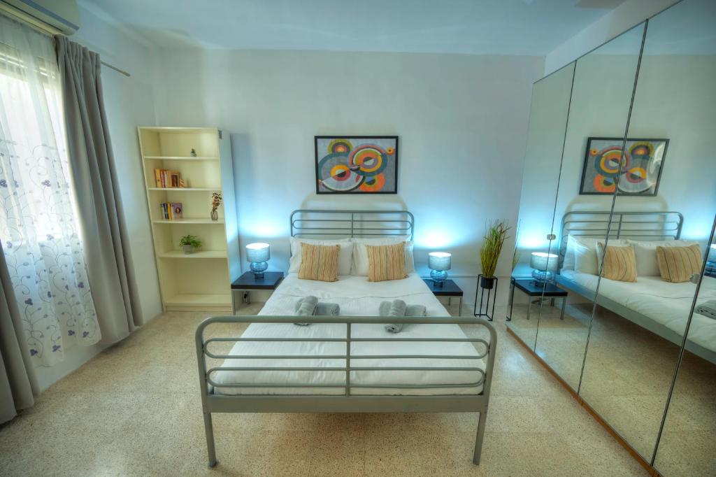 Spacious, cozy 2bedroom near Sliema seafront MKIM1-1, Sliema