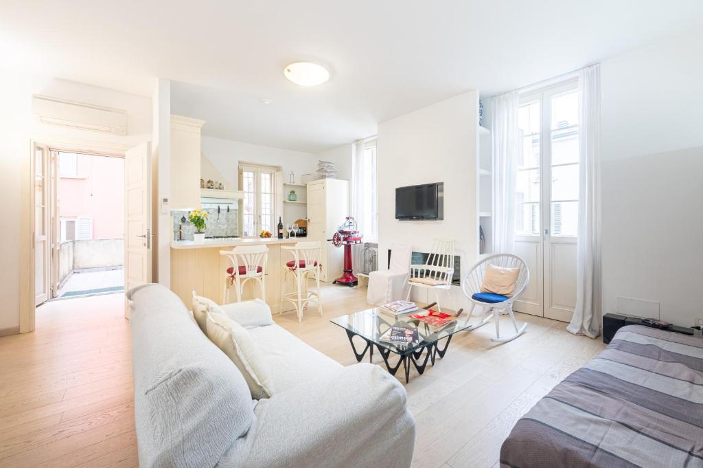 GuestHost - Teatro Regio Exclusive Apartment - 1