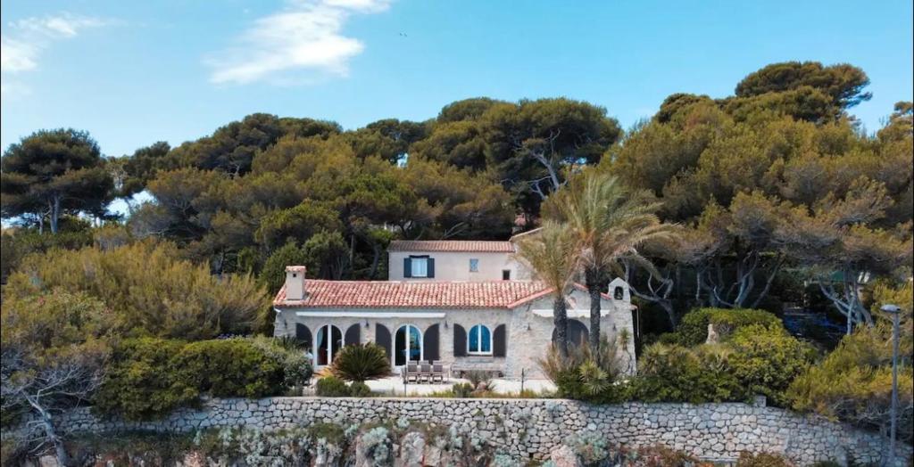 Cap d’Antibes Sea view villa - 2