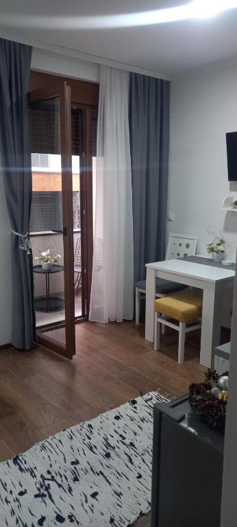 Apartman Mila 23 Vrnjačka Banja - 2