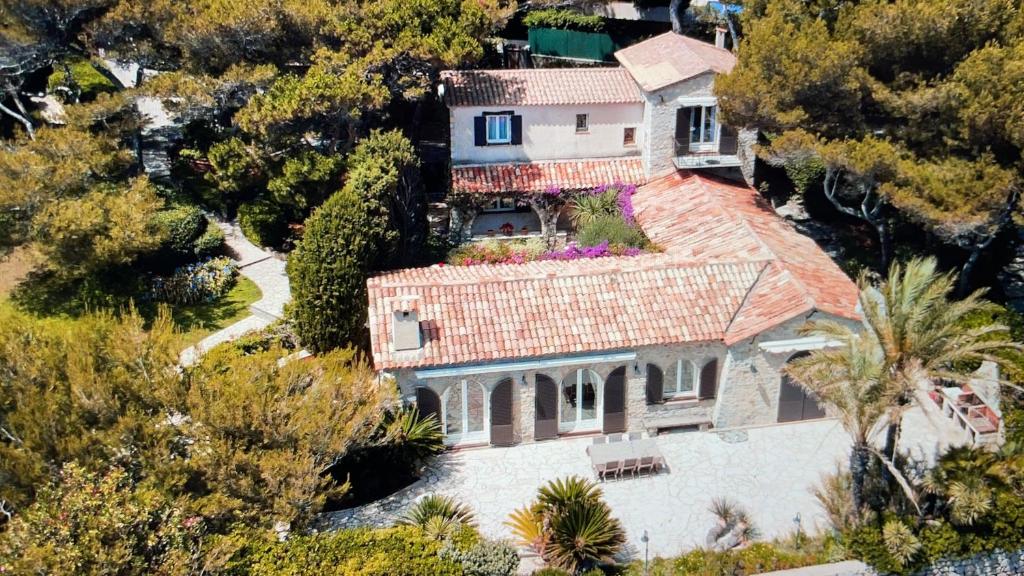 Cap d’Antibes Sea view villa - 3