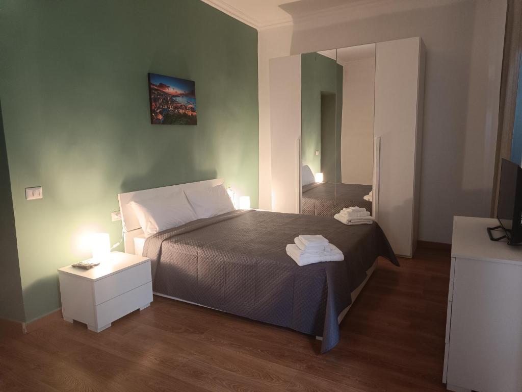 Pontecorvo 26, Neapol