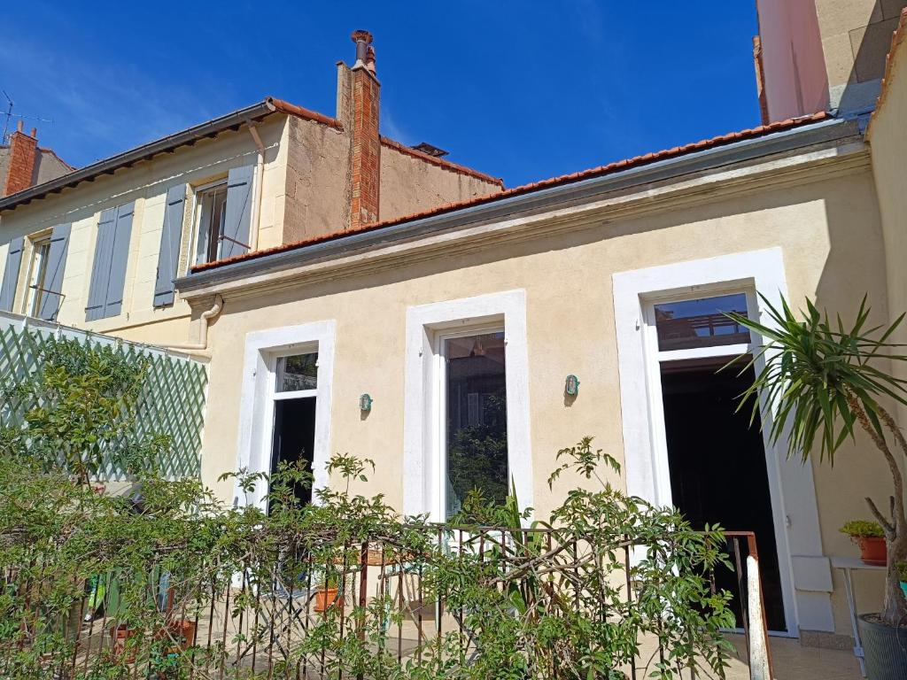 Chambre d'hôte 1 pers - Maison partagée avec terrasse et jardin près de la Friche de la Belle de Mai - 4