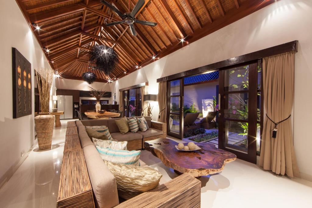 Amalika Private Pool Villa Central to Everything