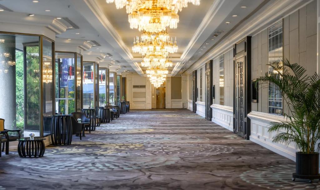 غرفة الاجتماعات/الاحتفالات